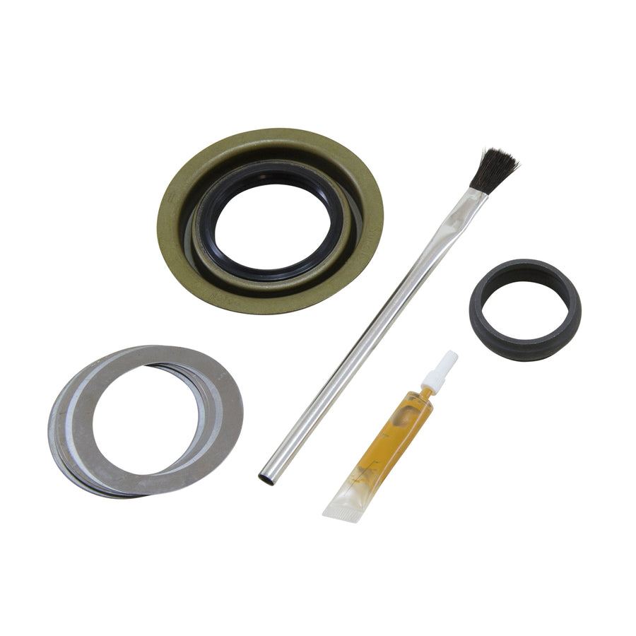 Yukon Gear & Axle Minor Install Kit For Chrylser 76 & Up 8.25 Inch Differential 8.25 Inch Chy '76 & Up Minimum Kit Yukon Gear