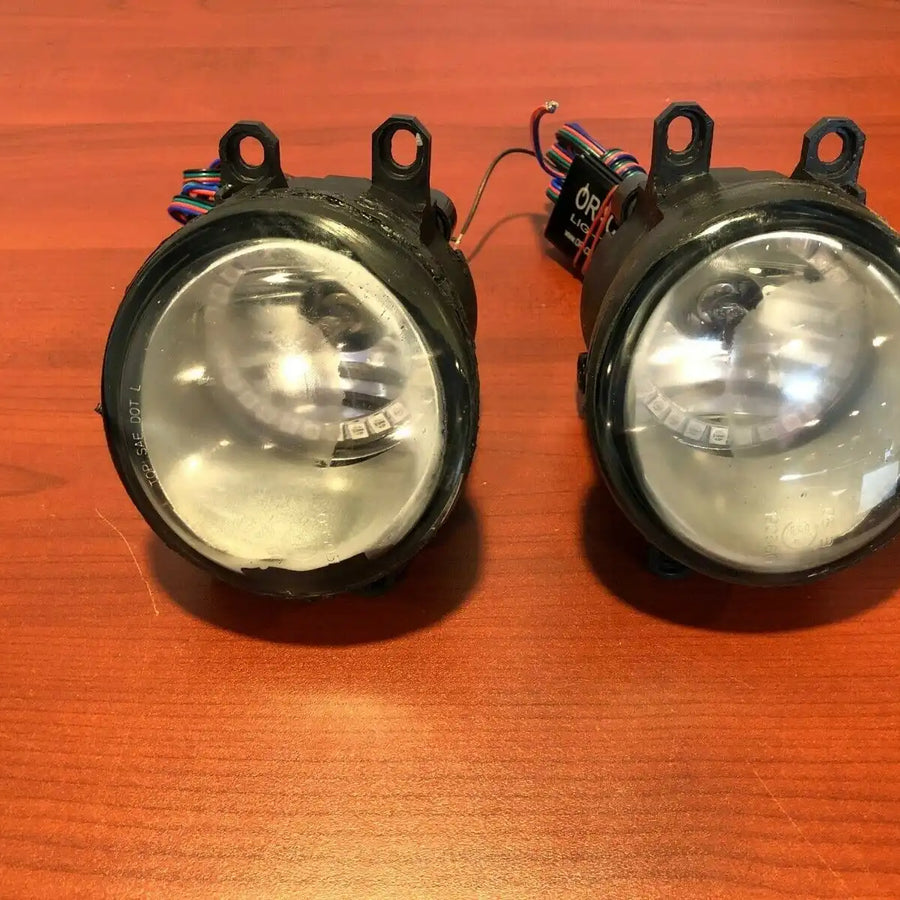 2012-2015 Toyota Tacoma Fog Lights with ColorSHIFT LED Halos